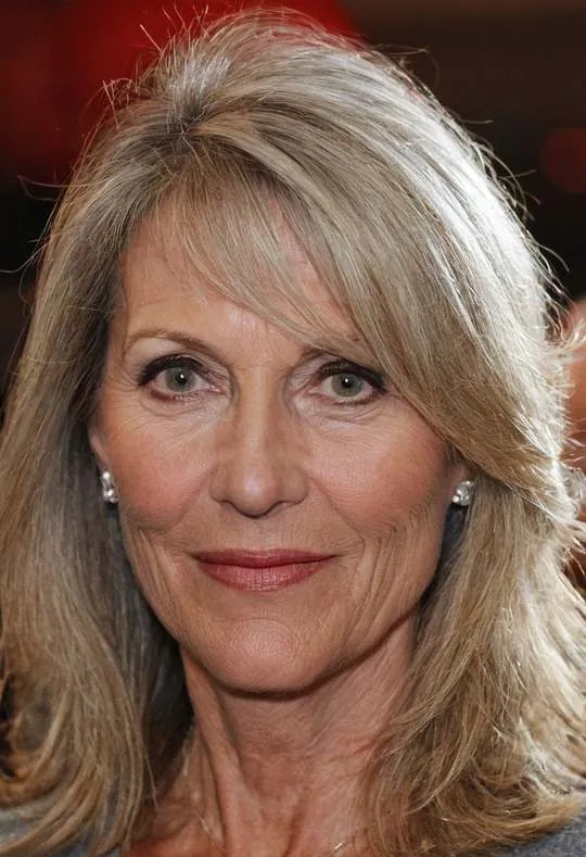 Bente, 56